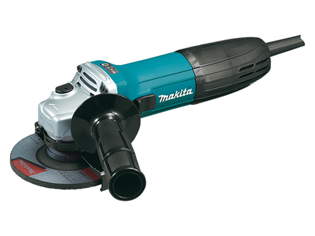 Одноручная углошлифмашина MAKITA GA 4530 в кор. (720 Вт, диск 115х22 мм) Одноручная углошлифмашина MAKITA GA 4530 в кор. (720 Вт, диск 115х22 мм)