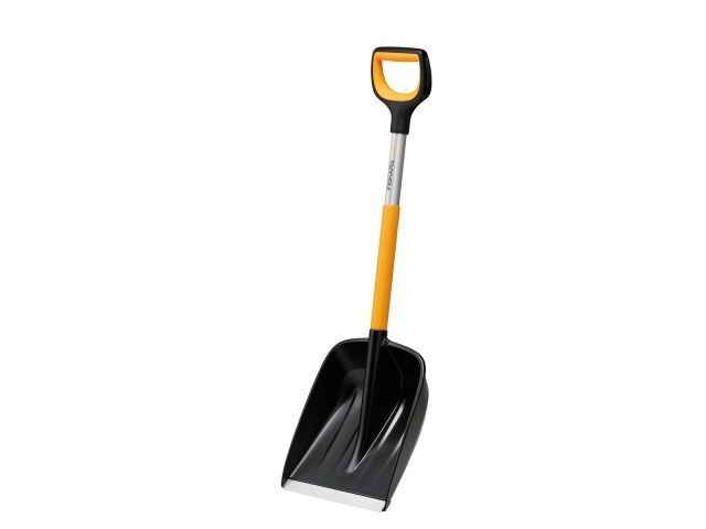 Лопата снеговая автомобильная X-series FISKARS (длина: 98 см, ширина: 29 см) Лопата снеговая автомобильная X-series FISKARS (длина: 98 см, ширина: 29 см)